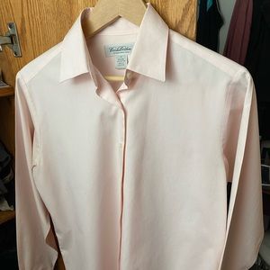 Brooks Brothers, Blush Blouse, Size 8. 100% cotton.
